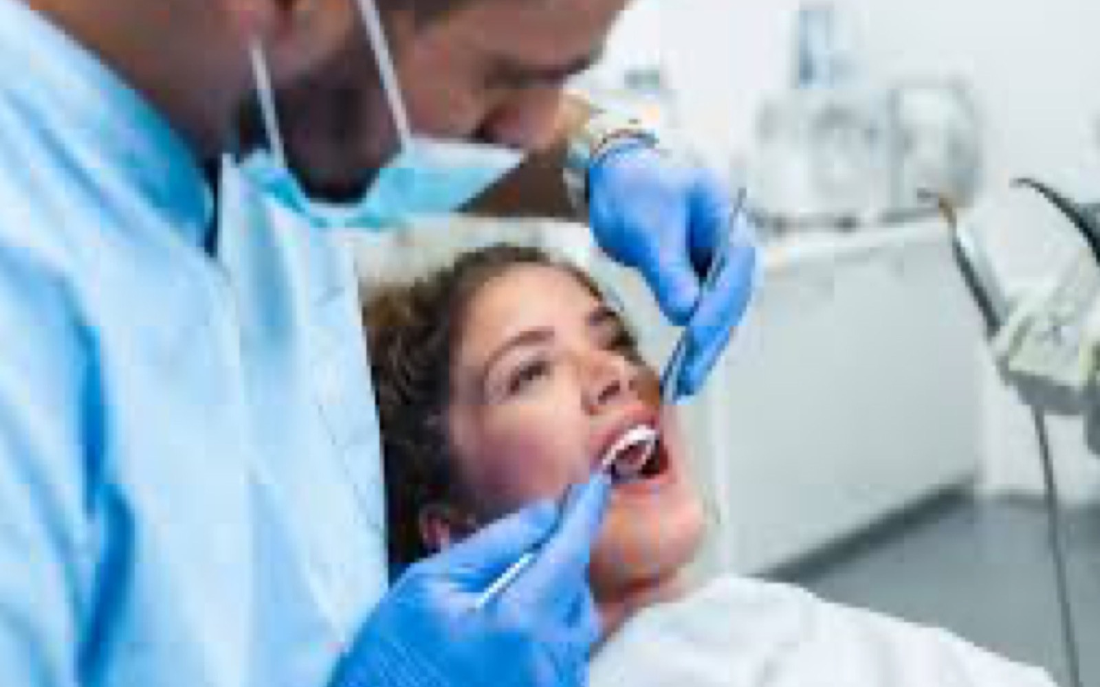 Consultório odontológico com ambiente acolhedor